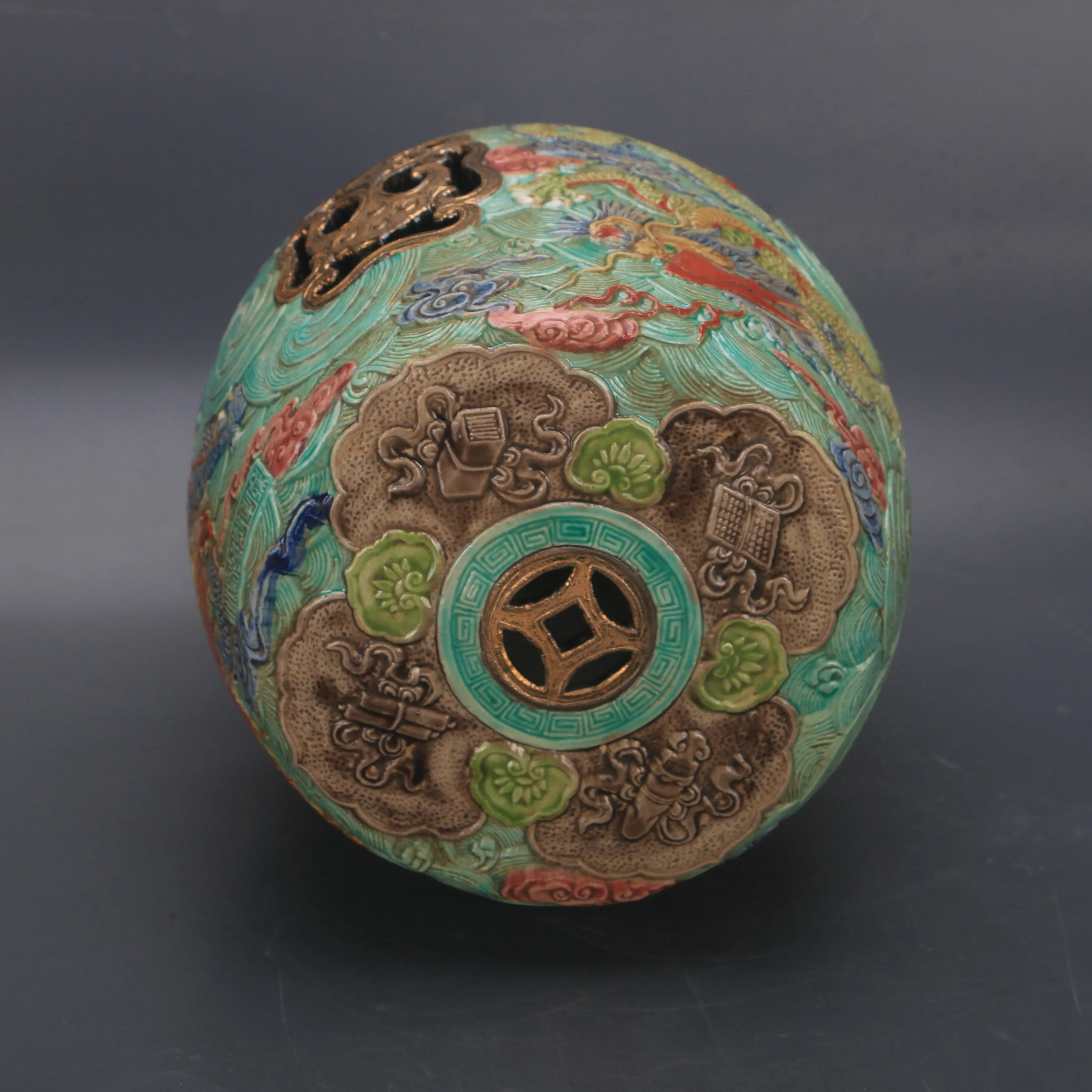 Qianlong Style Famille Rose Drum Stool with Dragon Wave Relief Gold Rim Home Decor Collectible