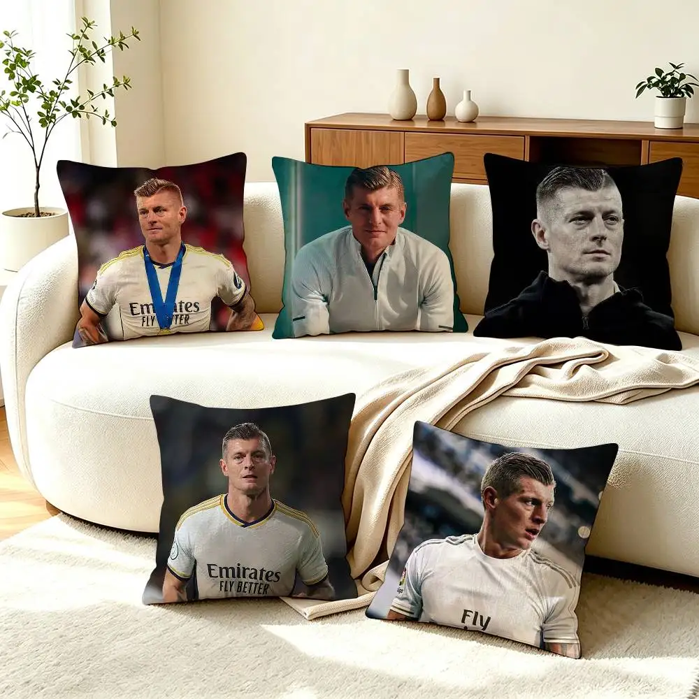 T-Toni K-Kroos Football Star   Square Double-Sided printed Pillow Case Bedroom Bedside Pillow Sofa Cushion Cover
