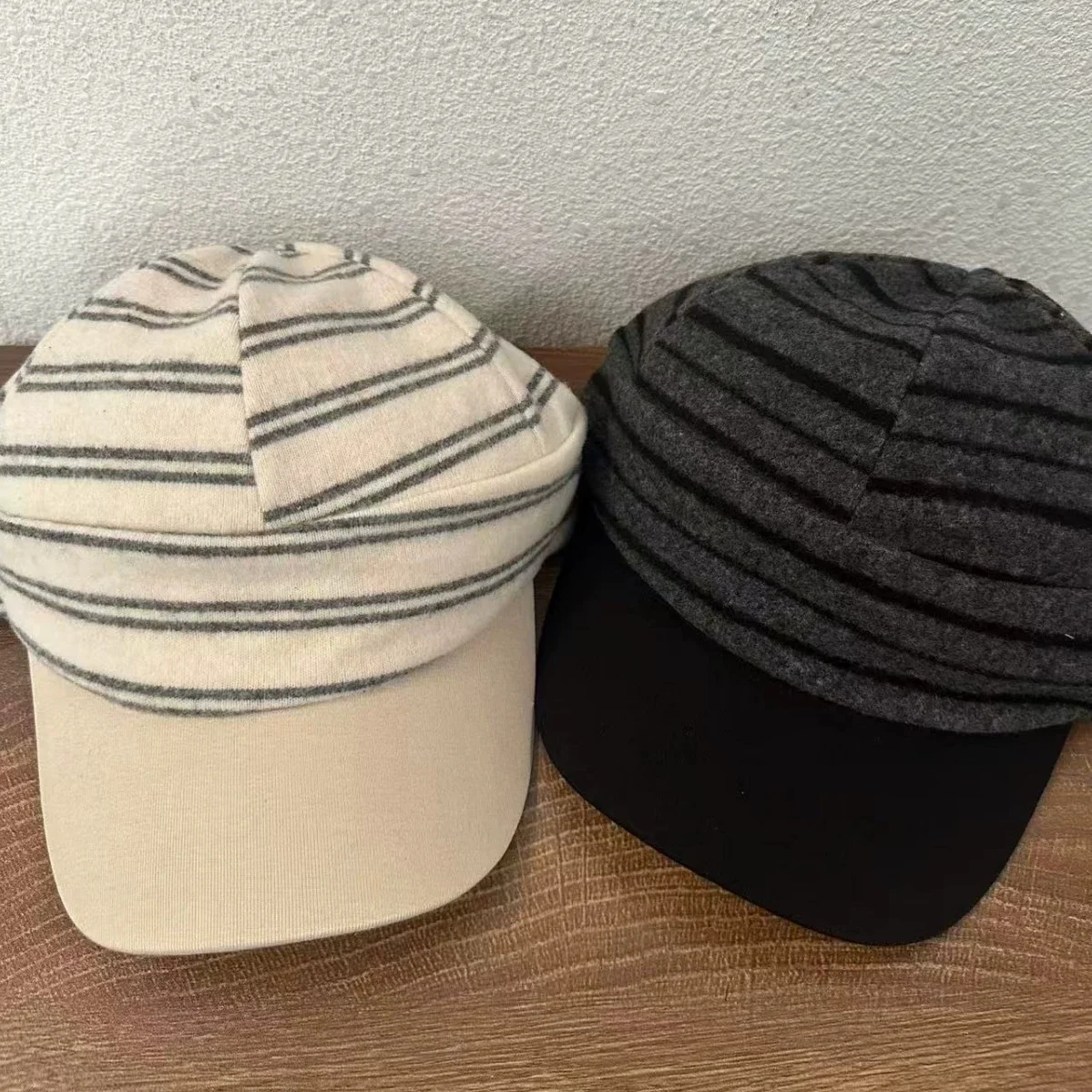 Women’s Vintage Knitted Striped Short-Brimmed Baseball Cap—Versatile Beanie for Fall/Winter Casual Wear