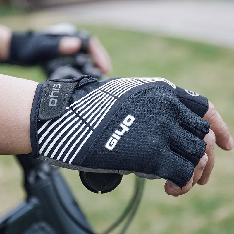 

GIYO Touch Screen Bicycle Short Fingers Gloves MTB Road Bike Breathable Shockproof Soft MTB Road Cycling Gloves