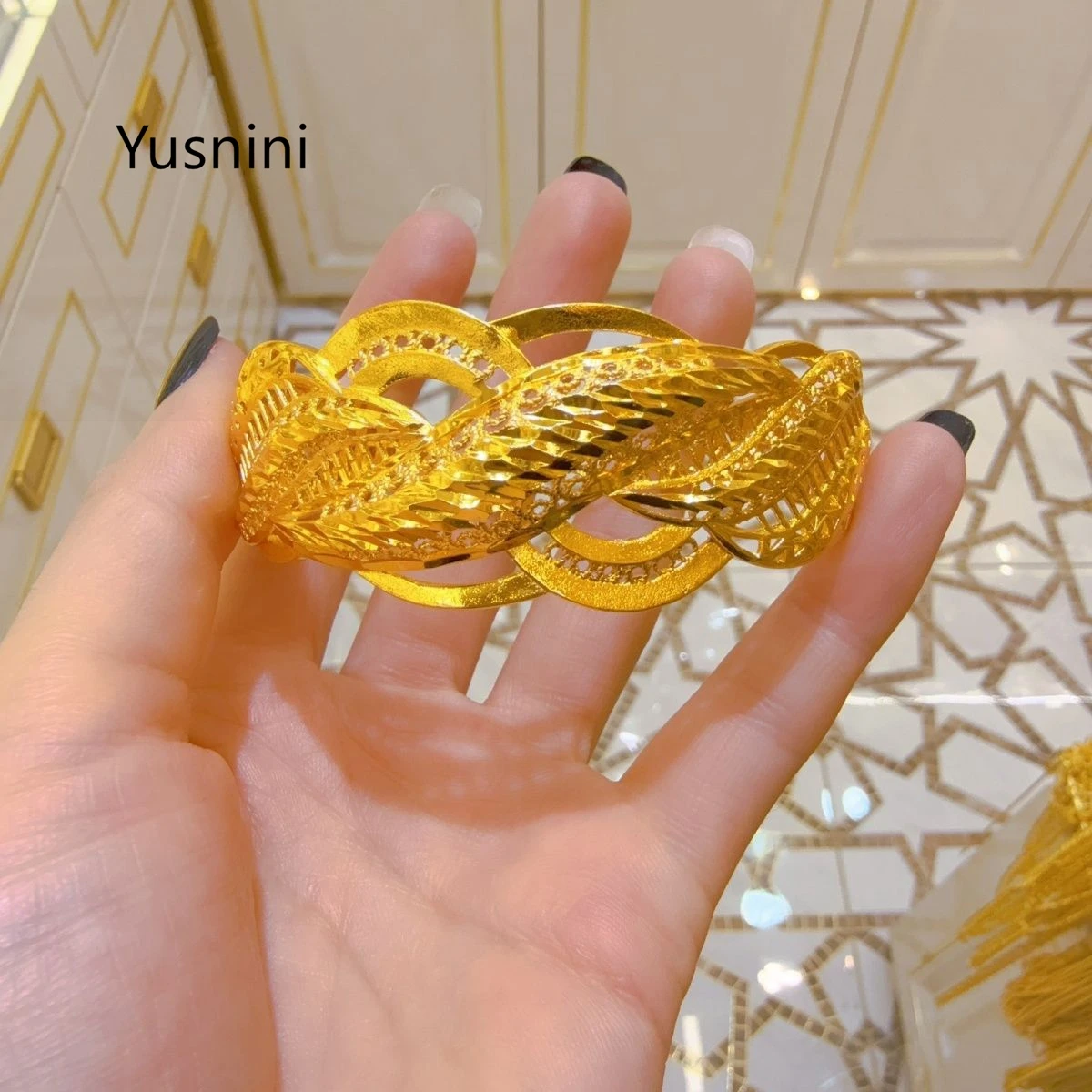 新しいフランスのドバイファッション高級24k金メッキブレスレット、愛する人への絶妙な婚約パーティー用ジュエリー777