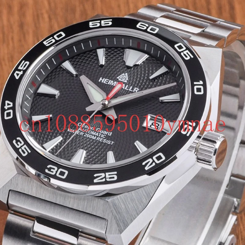 

[New product] Big monster new color scheme automatic mechanical diving business luminous watch men