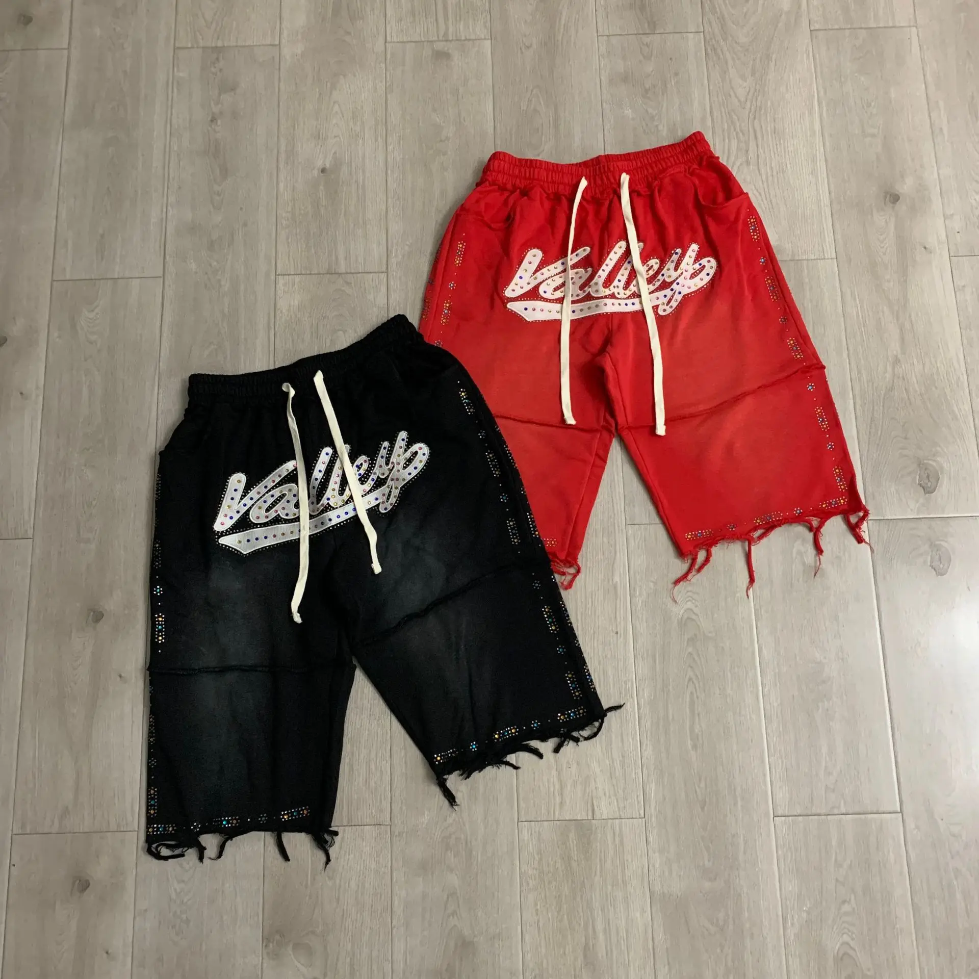 VALE FOREVER Vallery American High Street Loose Casual Spliced Rhinestone Embroidered Trendy Denim Shorts