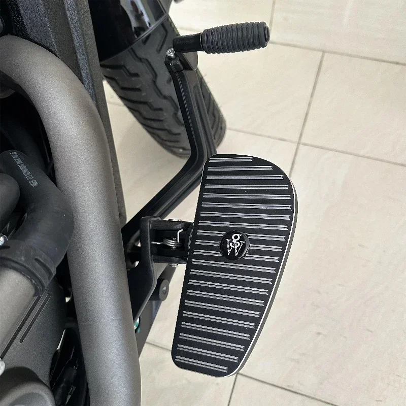 

Черный флаг 500 Benda Jinjira Napoleon 450 Greystone Flash 300 Модифицированные детали Передняя и задняя ступенька на рычаг переключения передач Рычаг переключения передач