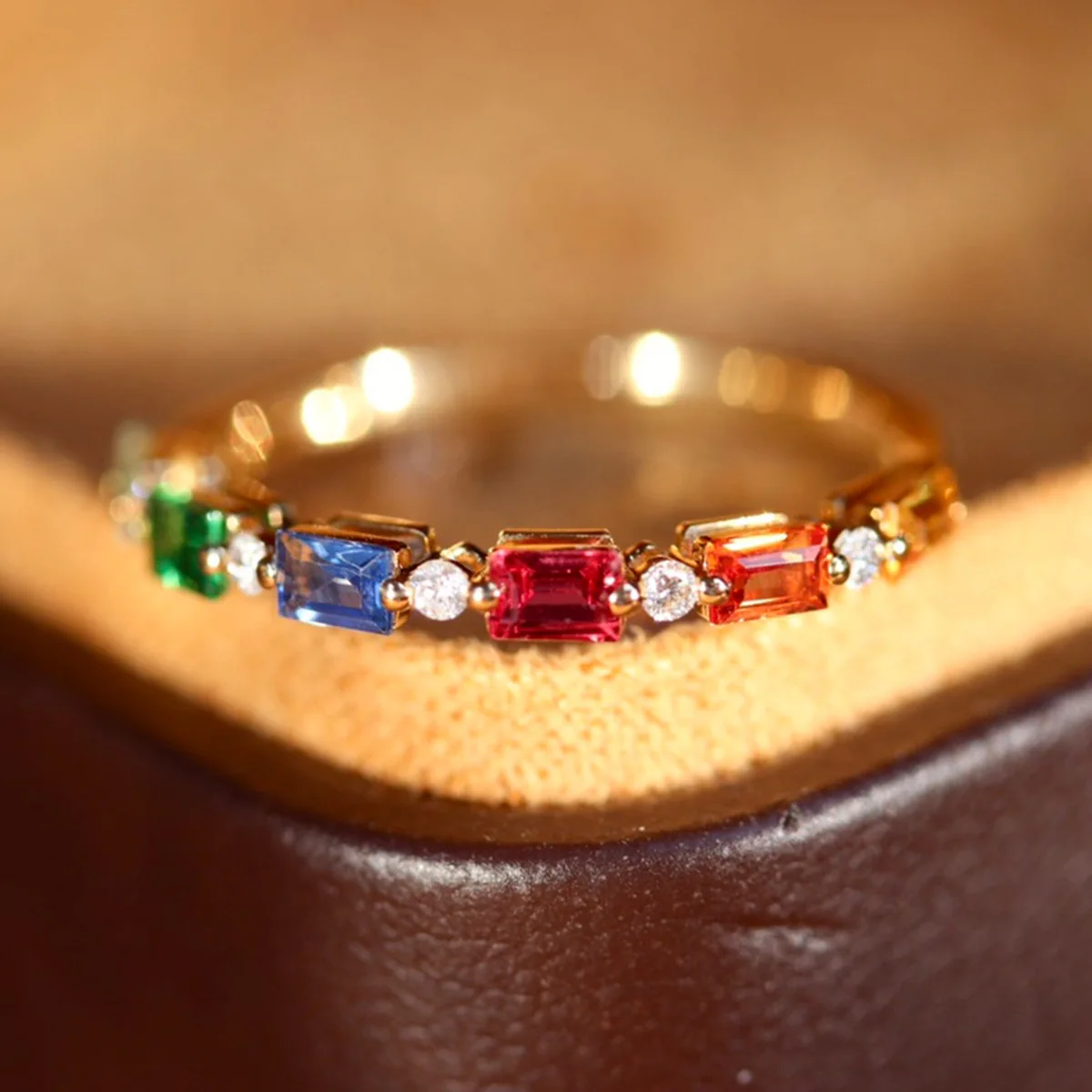 

Chic 925 Pure Silver Rainbow Sapphire Half Eternity Rings For Women Candy Colors Gold Finger Band Semi-precious Gemstone Jewelry