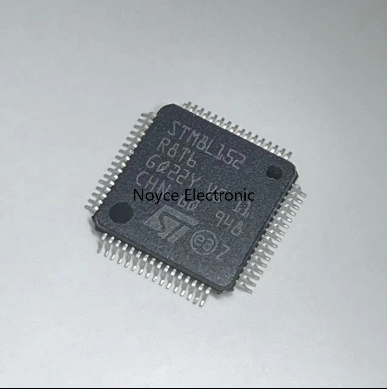 

5 шт./STM8L152R8T6 8L152R8T6 8-битный MCU (микроконтроллер) LQFP64 STM8