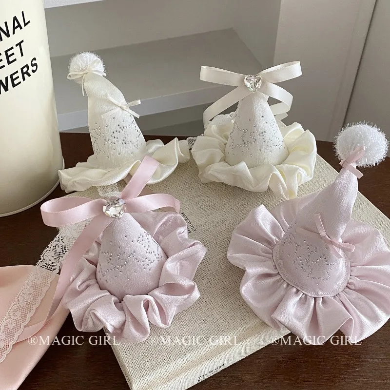 

Розовая мини-шляпка-заколка со стразами, украшение для волос на день рождения принцессы, милый бант, заколки для волос, очаровательные аксессуары для вечеринок