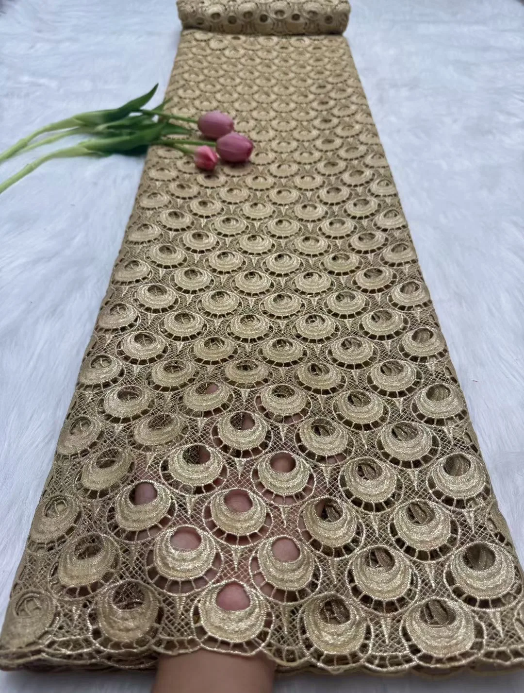 

Африканский гипюровый шнур, кружевная ткань 2026, высокое качество, 5 ярдов, нигерийская водорастворимая кружевная ткань для женщин, свадебные платья