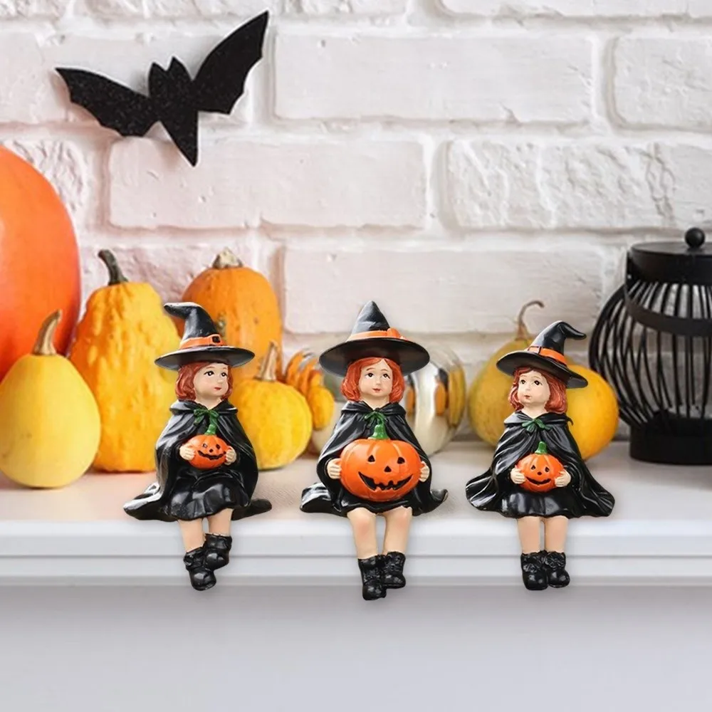 

3pcs Cute Witch Holding Pumpkin Statue Resin Crafts Handmade Halloween Statue Decoration Pumpkin Witch Figurine Bookshelf