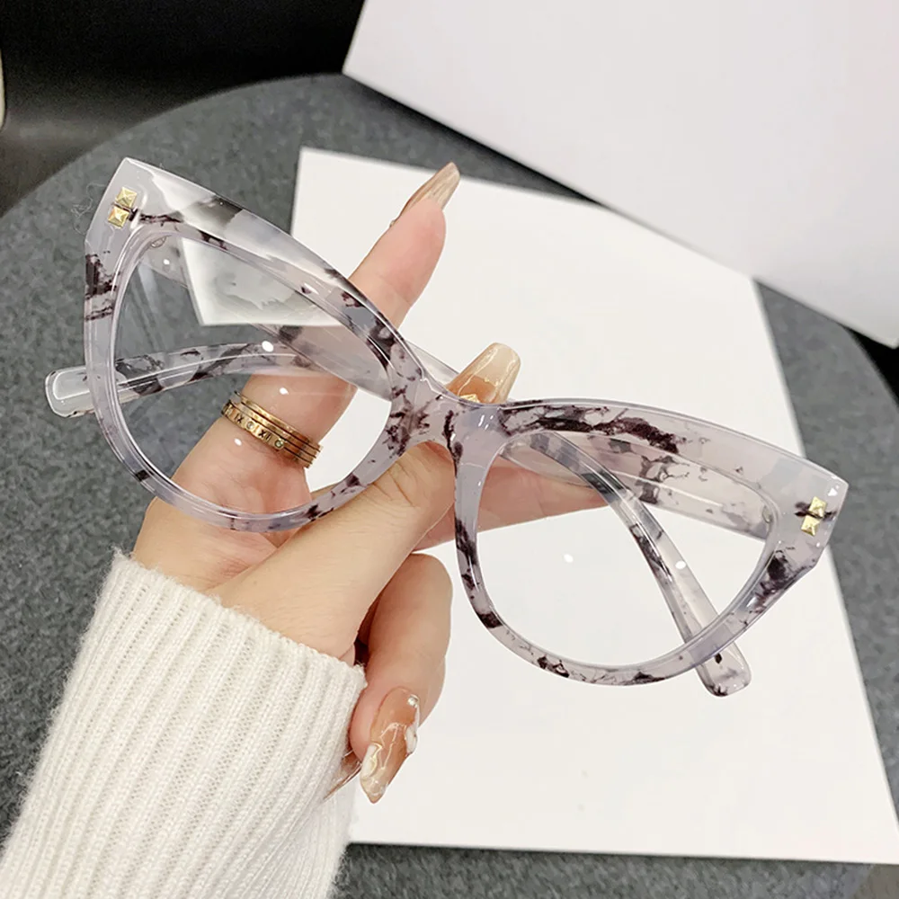 Thumbnail 4 - #38 Eyeglasses Deals & Discounts