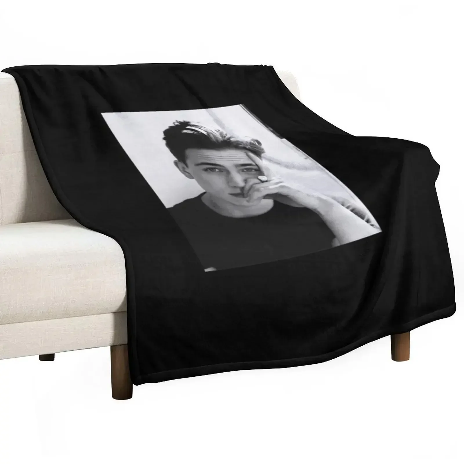 Tanner Buchanan he's all that Netflix Cameron Throw Blanket funny gift Luxury Throw Vintage For Sofa Thin Blankets