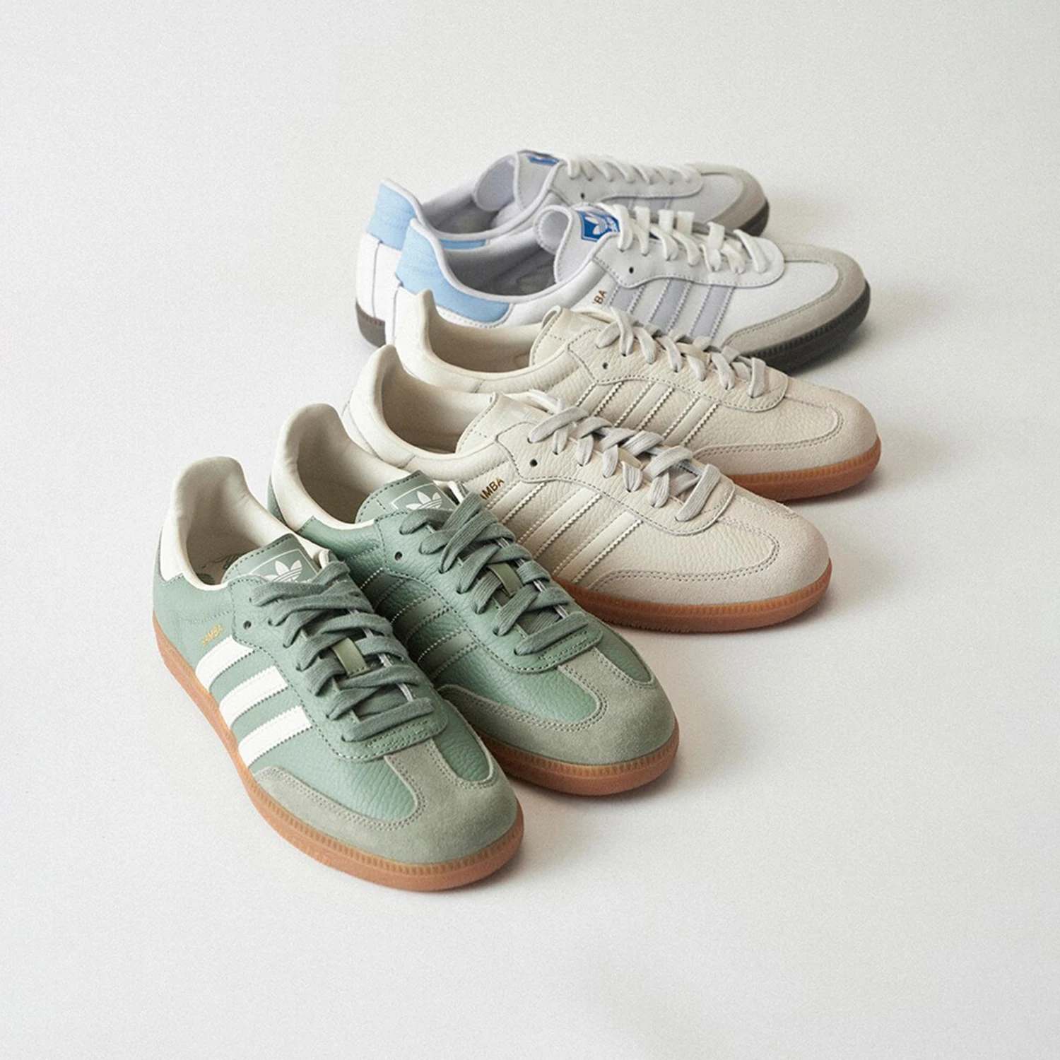 

Официальные женские повседневные кроссовки Adidas с тремя полосками SAMBA OG W IE7011