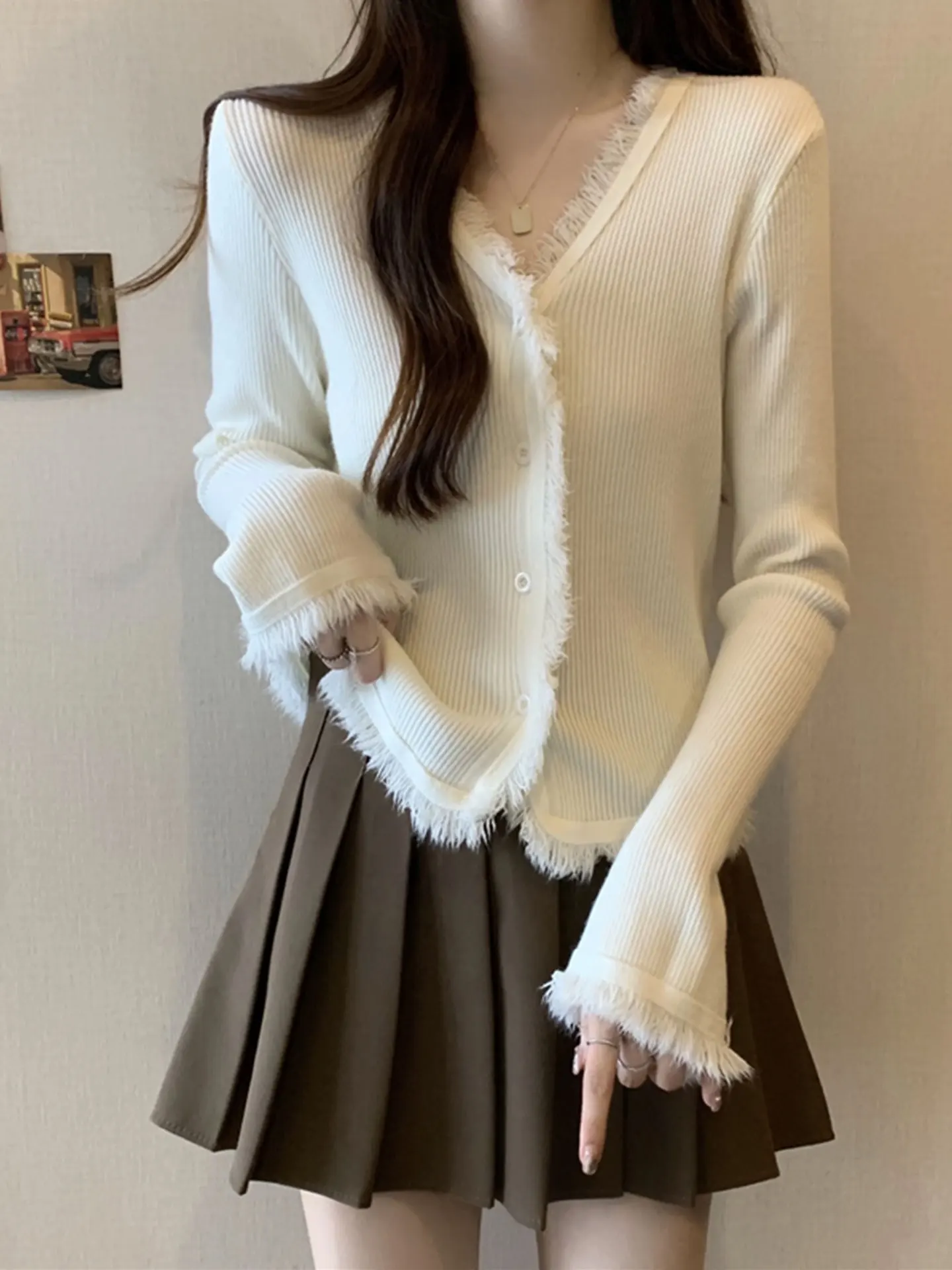 

Повседневный длинный вязаный свитер с V-образным вырезом и бахромой, осенне-зимняя модная повседневная одежда для женщин больших размеров