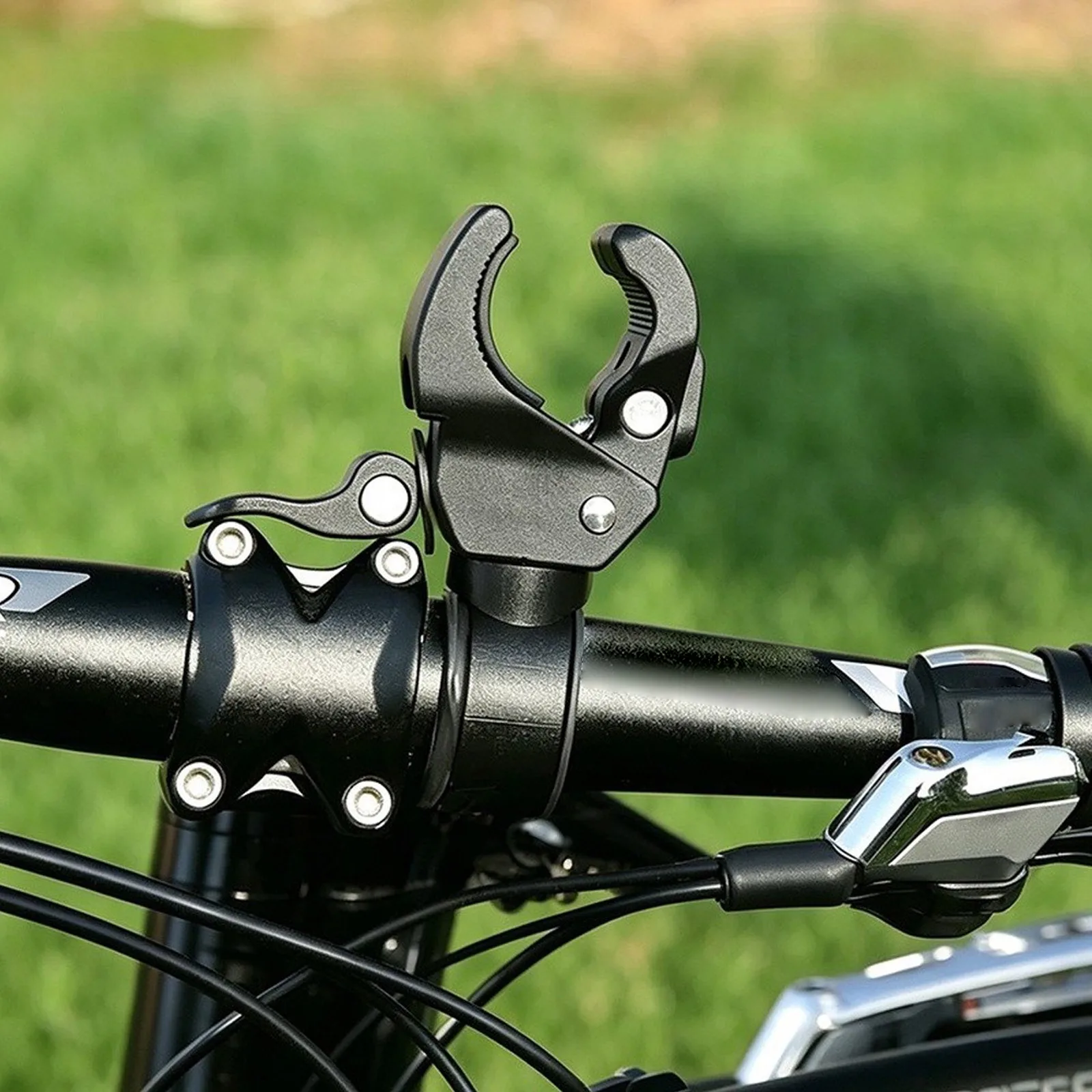 1Pcs Fan Holder Clip Adjustable Viewing Angle Plastic Clamp For ChillPill Fan Bicycles Treadmills Exercise Bikes Baby Stroller
