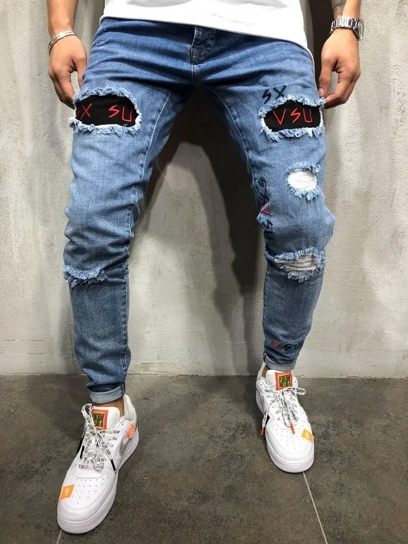 Jeans da uomo nuovi pantaloni ricamati strappati per uomo