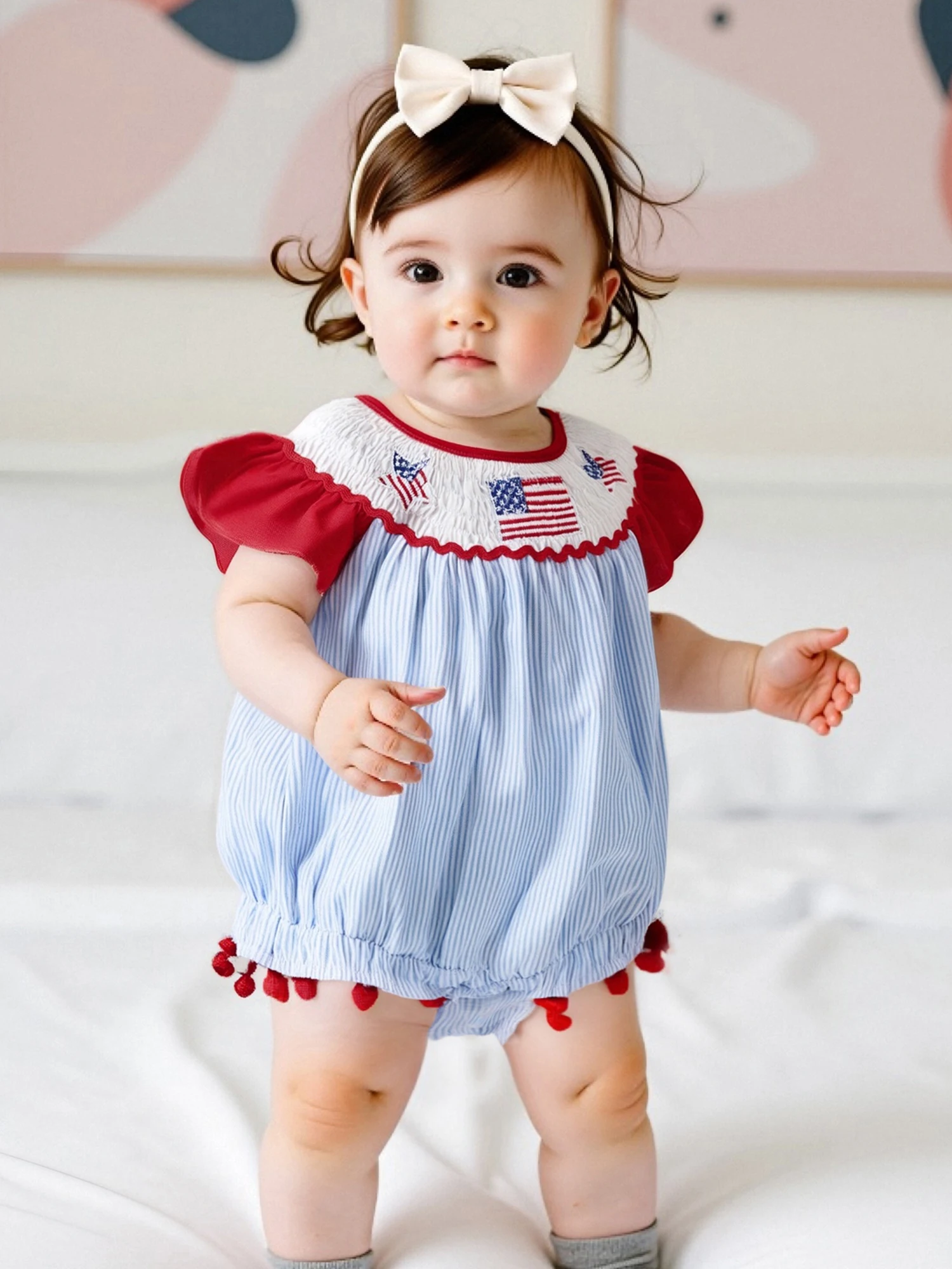 

Baby Clothing Girl 4th of July Romper Fly Sleeve Stripes Print Smocked Bodysuit Newborn Clothes Playsuit