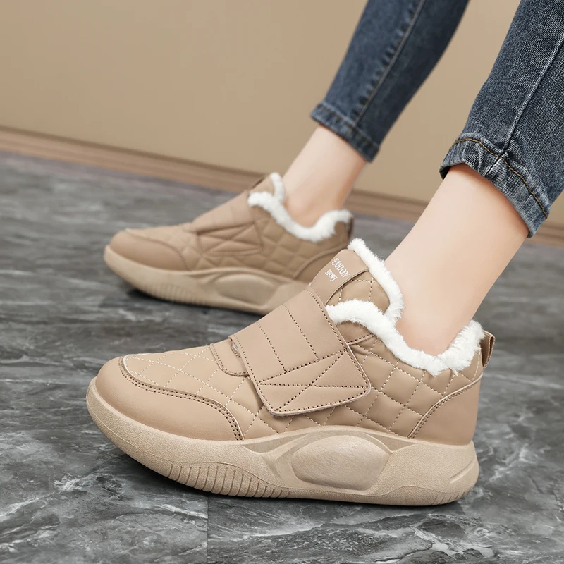 New Winter Women Cotton Shoes Comfortable Soft Non-slip Casual Shoes Mom's Shoes Outdoor Warm Cotton Casual Shoes Big Size 42