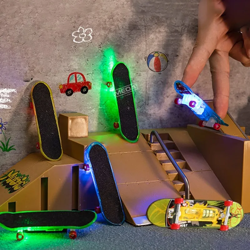 Double Warping Plate Finger Board with Lamp Luminous Metal Bridge Mini Skateboard Random Color Frosted Surface Finger Toys Gift