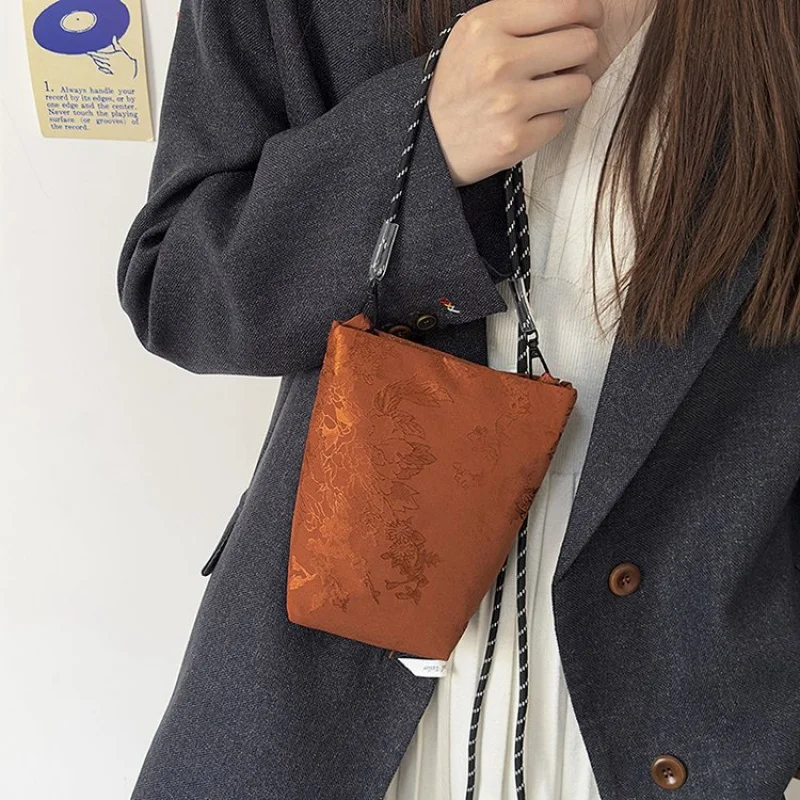 

2025 Новая высококачественная женская кожаная сумка через плечо, роскошный бренд, известный дизайнер, Париж, элегантная классика ​