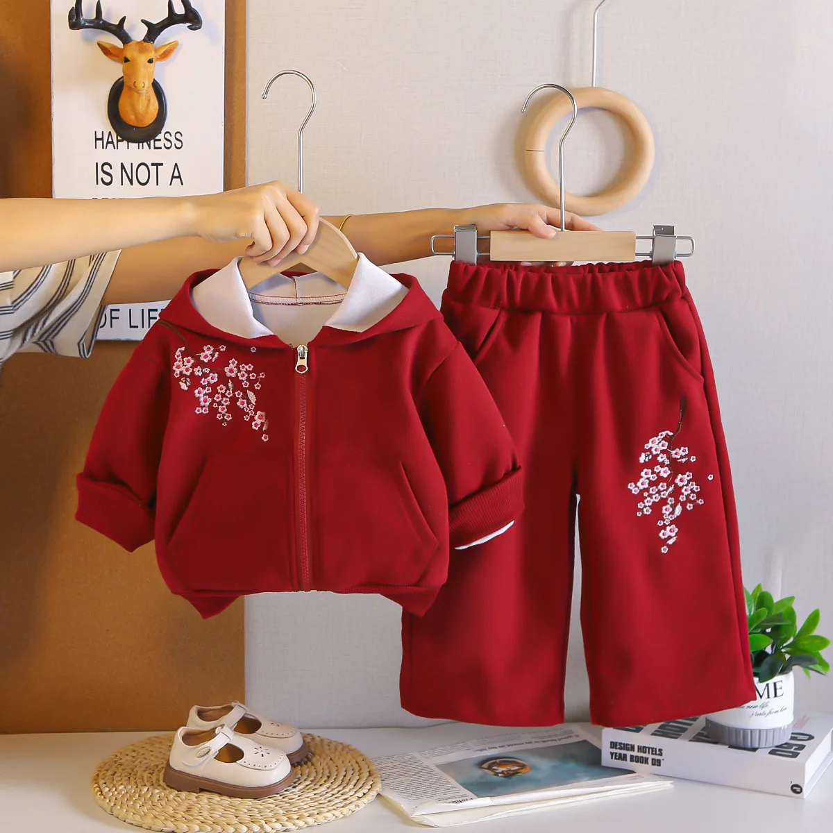 2026 Girls Spring Autumn Set 2026 New Stylish Kids Fall Casual Hooded Plum Blossom Jacket Two Piece Set