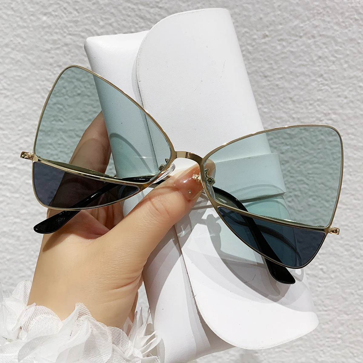 Persönlichkeitsvolle Luxus-Designer-UV400-Sonnenbrille für Damen, Mädchen und Herren, trendige geometrische Brille, Vintage-Herren-Sonnenbrille (ohne Brillenetui) – Detail 4