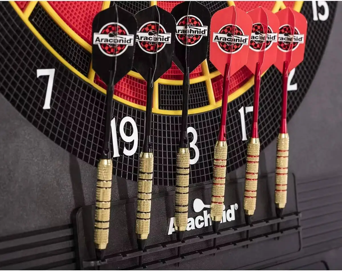 لوحة رمي السهام الإلكترونية Cricket Pro 900 من Arachnid- Talking، منطقة الهدف 15.5 بوصة، شاشة عرض ما يصل إلى 8 مشغل، لعب منفرد، MPR وP