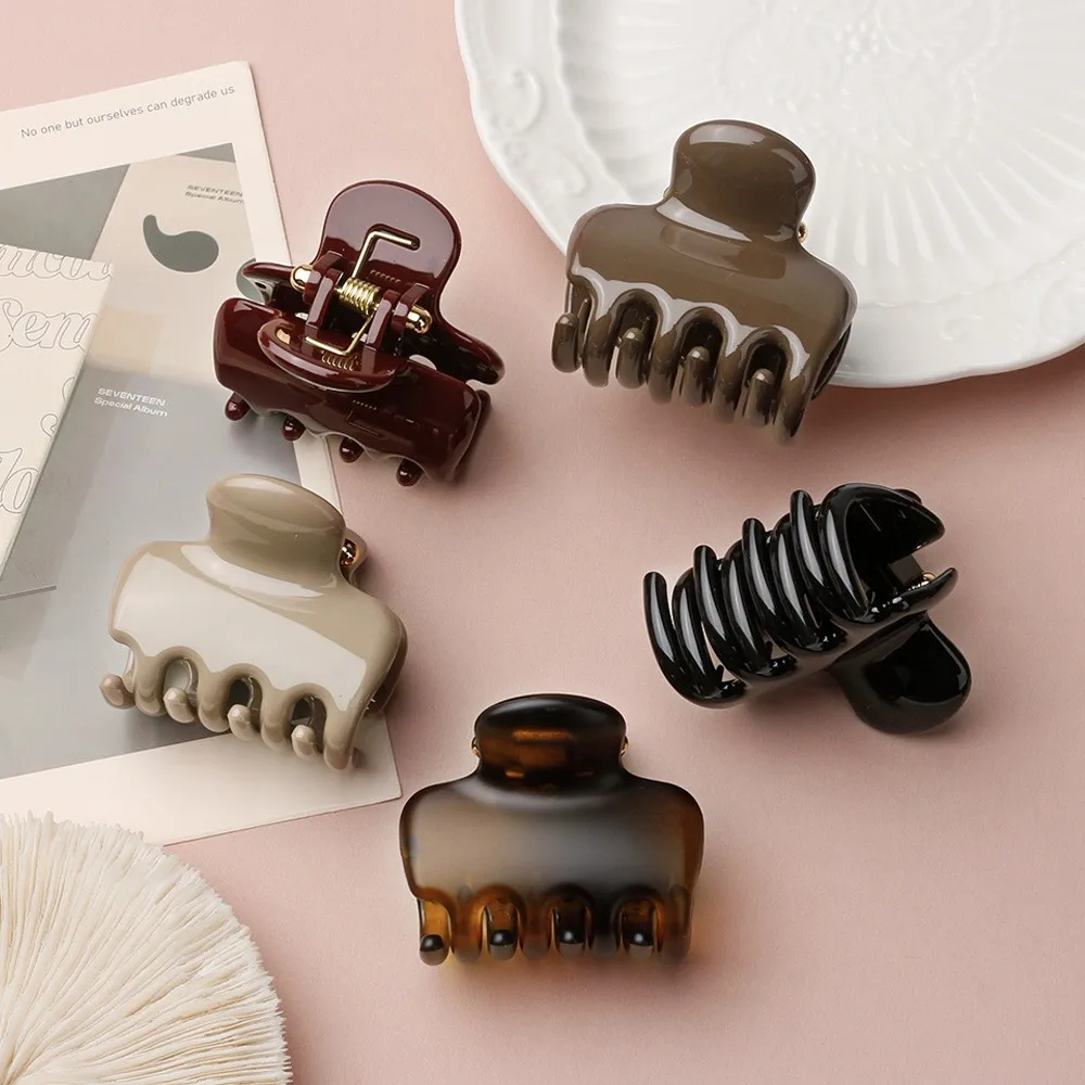 

Medium Crab Hair Claws Clips Women Girls Leopard Simple Hair Clamps Barrettes Ponytail Hairpin Hair Accessories High Quality