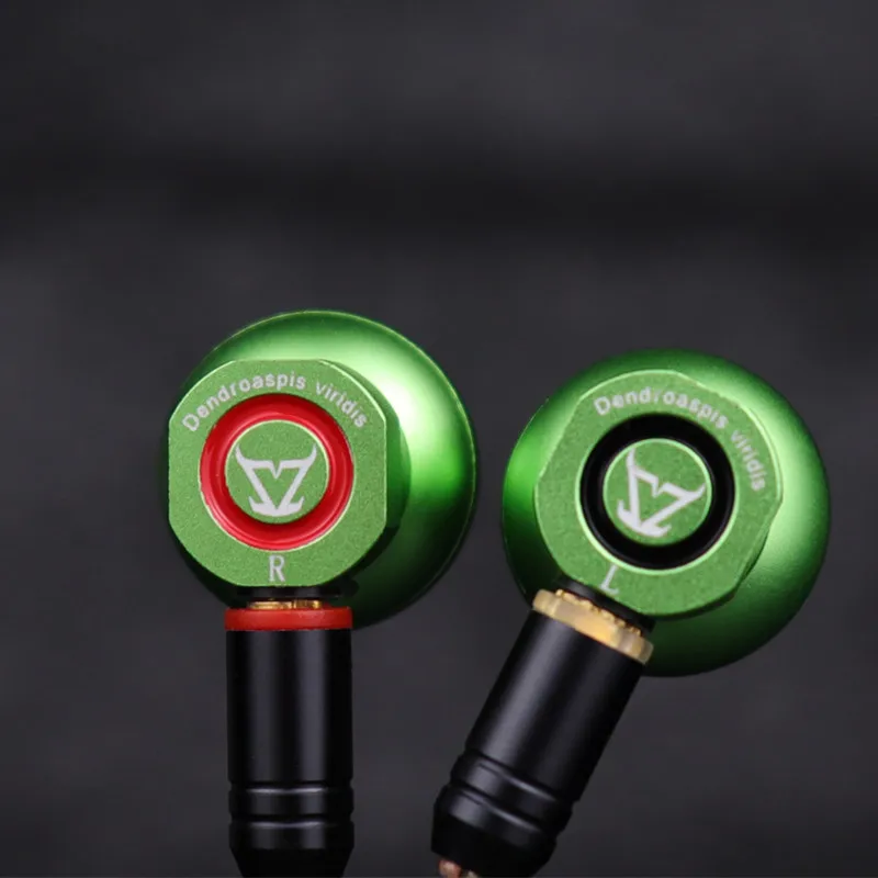 TONEKING Dendroaspis Viridis tres diafragmas dinámicos Metal HIFI auricular división de frecuencia física auriculares con Cable MMCX