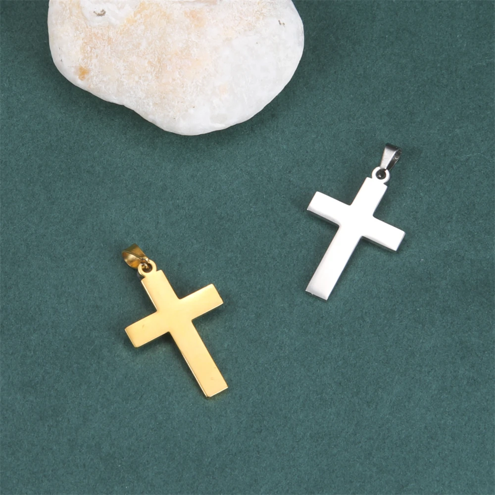Hurtownia wisiorków krzyżowych ze stali nierdzewnej 316 Akcesoria luzem Charms For Cool Boys Girls Punk Hip Hop Biżuteria DIY Making Gift