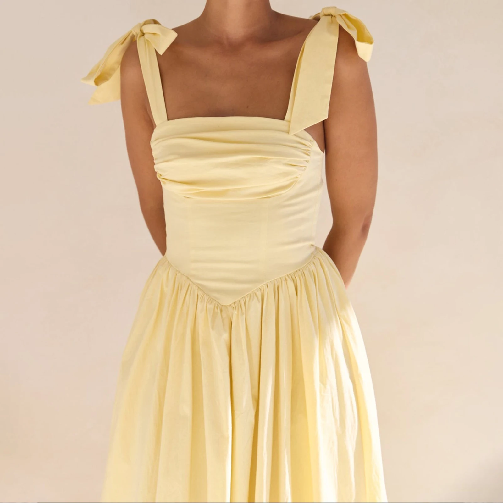 Vestido liso con lazo en los hombros para mujer, vestido largo fruncido con cuello cuadrado para vacaciones en la playa, fiesta de verano, ropa de calle para uso diario