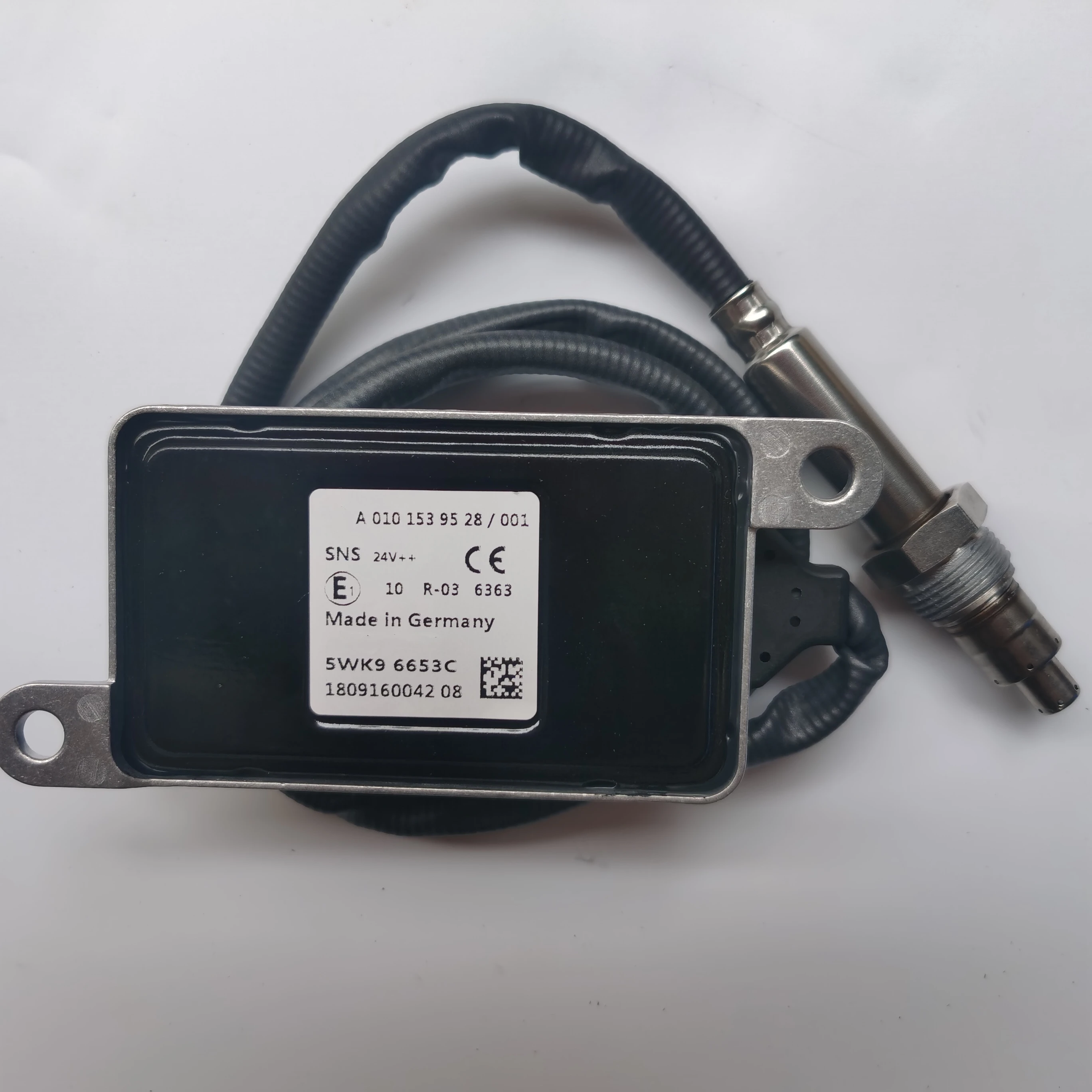 A0091530028 0091530028 NOX Sensor  Truck 24V 5WK96653B 5WK9 6653B 5WK96653C 5WK9 6653C A0101539528 0101539528