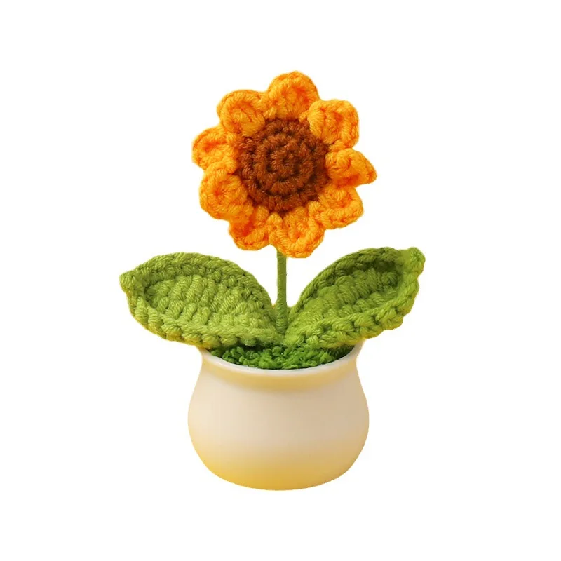 Knitted wool sunflower small potted plant New Year Spring Festival study desk small furnishings Teacher's Day gift