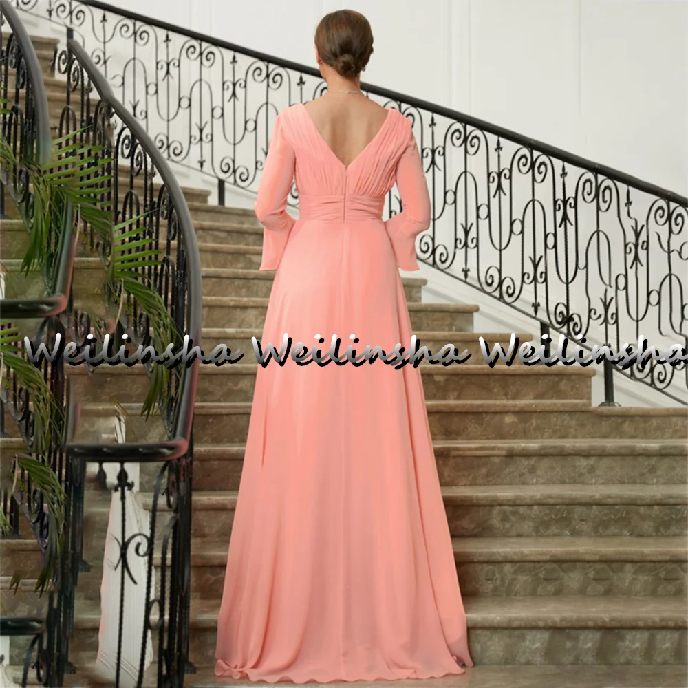 Weilinsha coral chiffon mãe da noiva vestido plissado mangas compridas com decote em v até o chão da festa de casamento convidado formatura vestidos