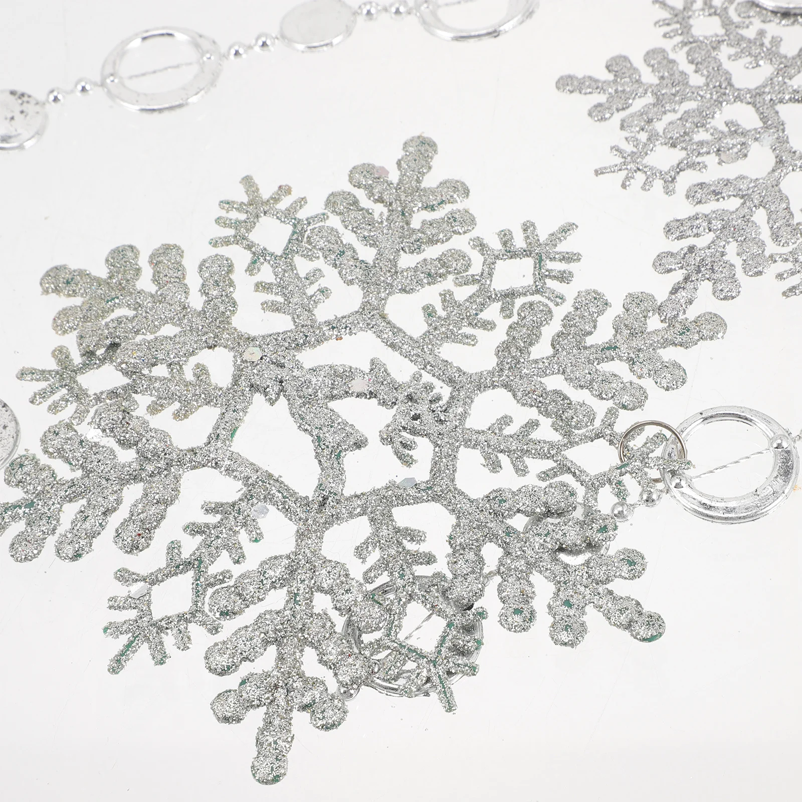 

2Pcs Snowflake String Decorations Xmas Hanging Pendants for Christmas Tree Window Home Indoor Outdoor Decor Merry Christmas