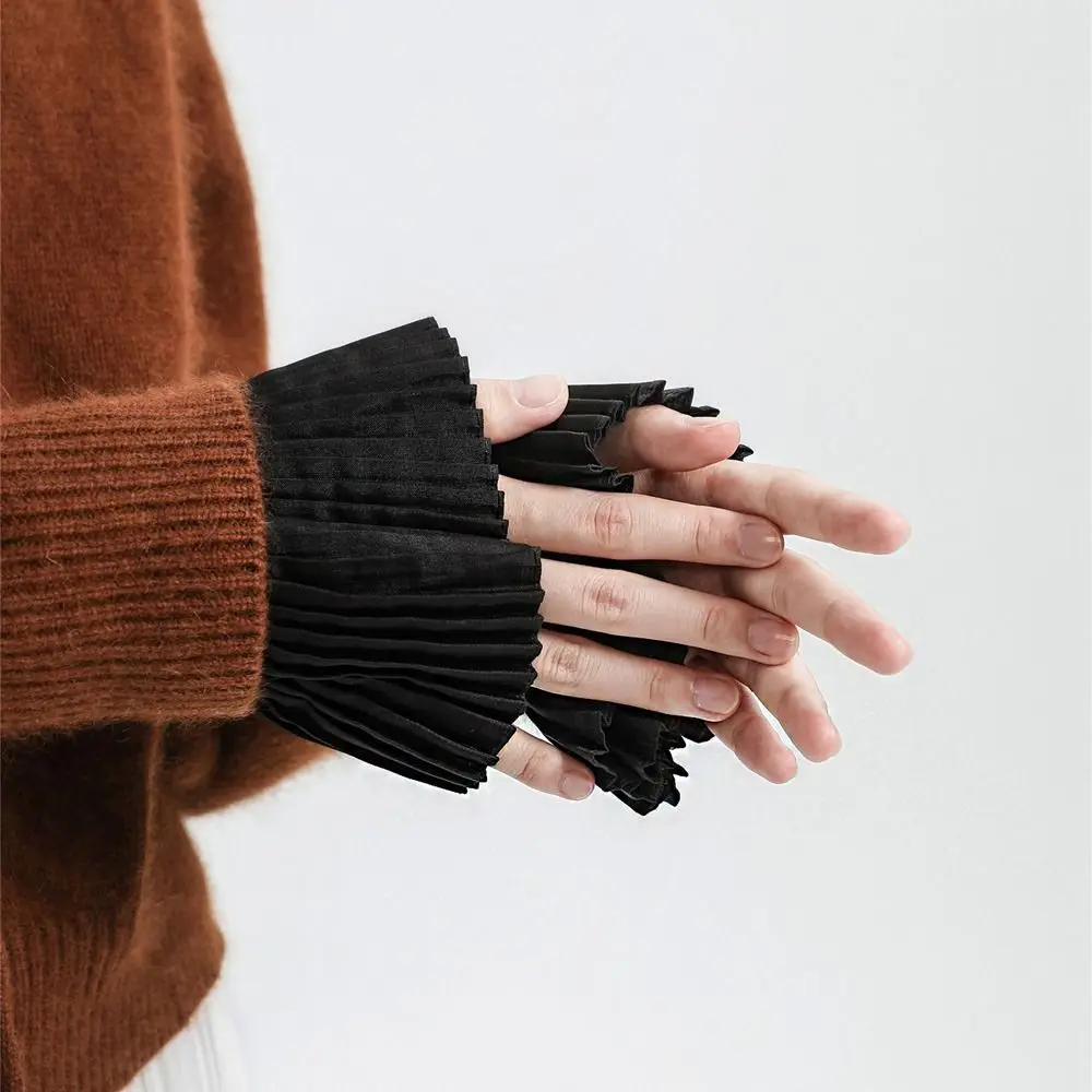 

Cute Ruffles Pleated Fake Sleeves Chiffon Ruched Fake Cuffs Korean Arm Warmers Wristband Fake Flared Sleeves Girl/Women