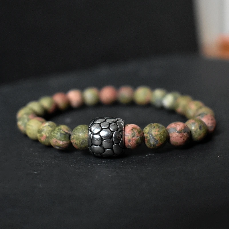 Bohemian Travel Cha…