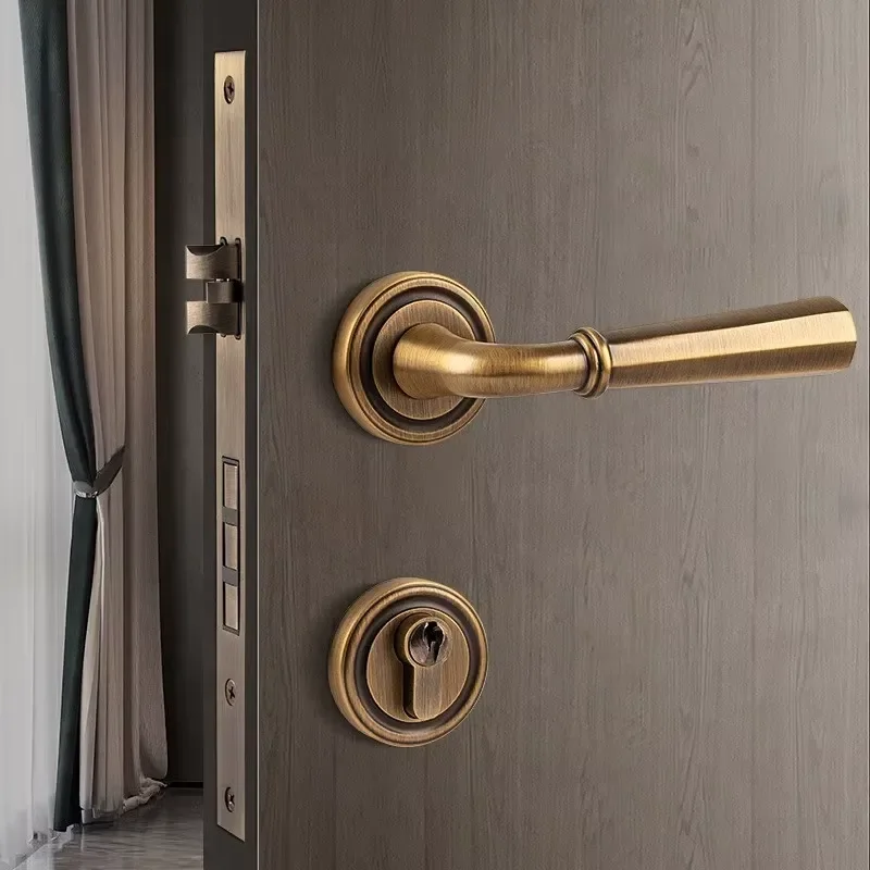 Hot Sale Home Hotel Wooden Doors Mute Magnetic Door Locks and Handle Set Gold Antique Brass
