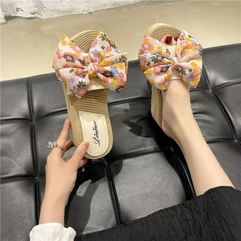 Shoes For Women Korea Style Wedge Heel Sandals High Up To 5cm Woman Slippers Wholesale Bulk Sale New Collection Low Price Slides