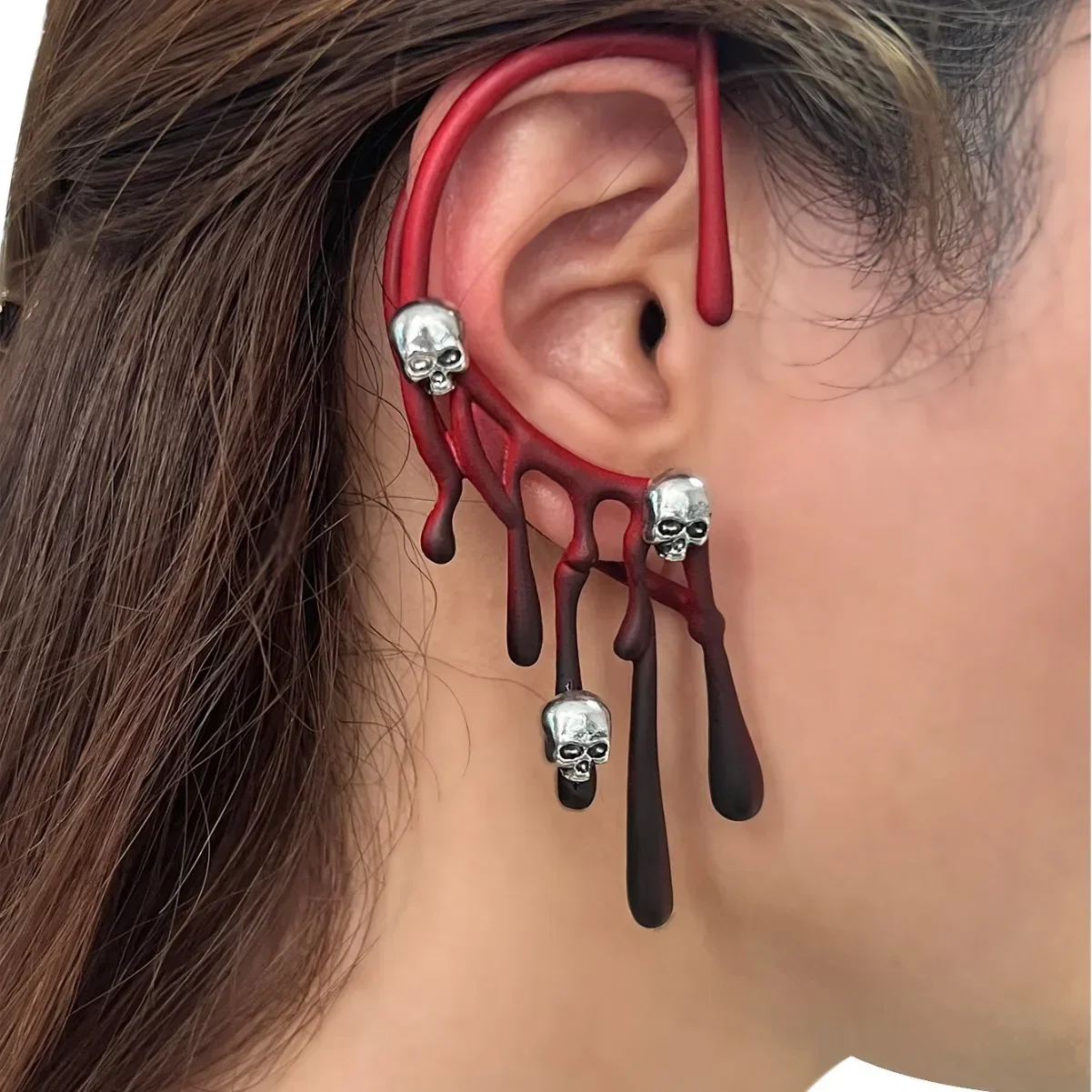 Classic Zinc Alloy Lava Clip Earrings Burgundy Tassel Studded Skull Head Clip Earrings for Women Halloween Party Jewelry Gift