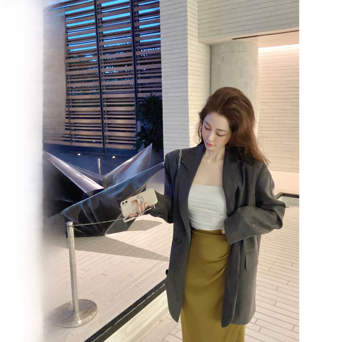 

Женский костюм CCZEE из медного аммиачного шелка, повседневный, свободный, стройнящий, весна 2023, модная верхняя одежда, на одной пуговице, длинный рукав