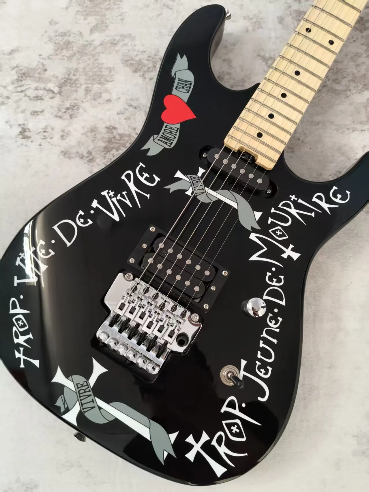 Gloss Black Graphic Printed Electric Guitar Chrome Double‑Lock Tremolo S‑S‑H Pickups for Rock Music