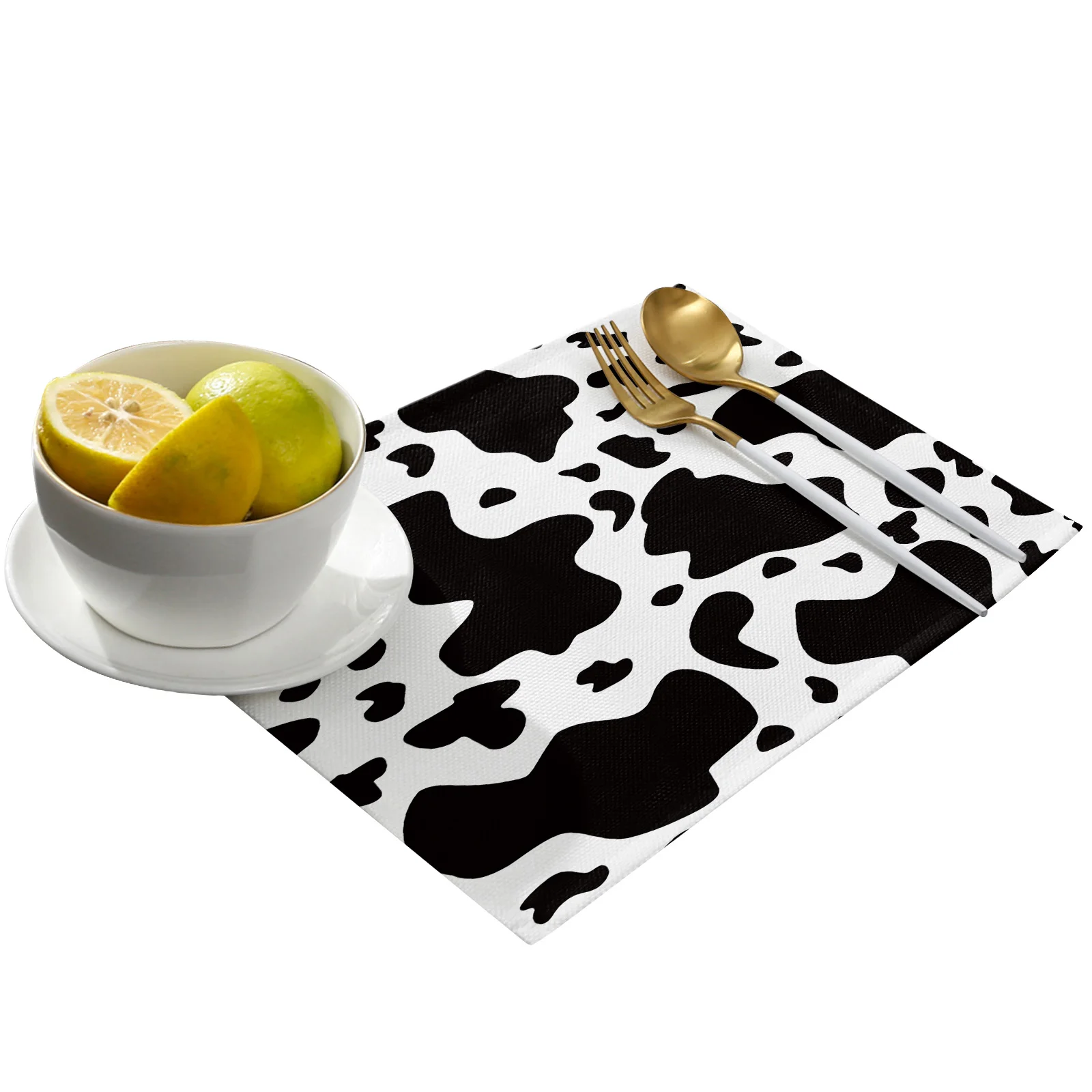 Black And White Cow Pattern Art Placemats Set of 4/6pcs Kitchen Coffee Accessories Coasters Home Dining Table Decor Linen Mats