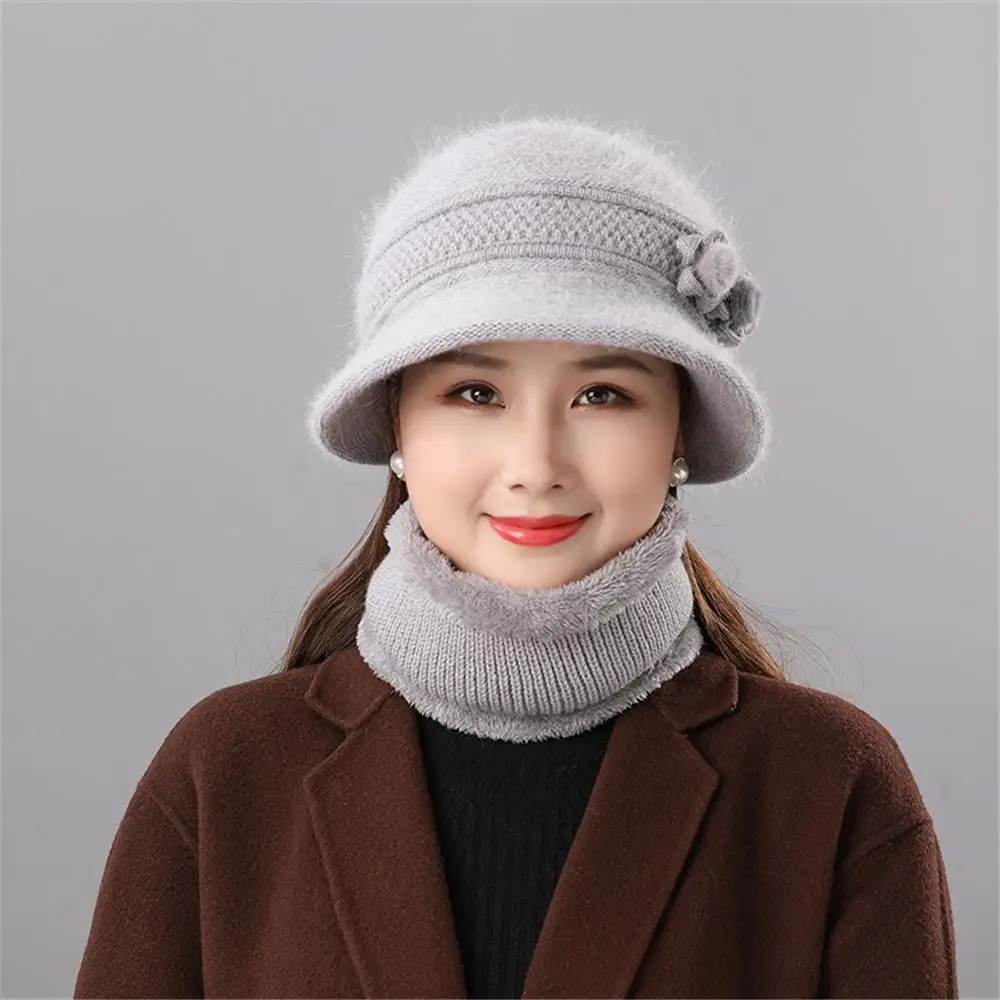 Warm Women's Hat and Scarf Set Windproof Faux Rabbit Fur Fleece-Lined Neck Warmer Thickened Knitted Mom Hat Scarf Two Set