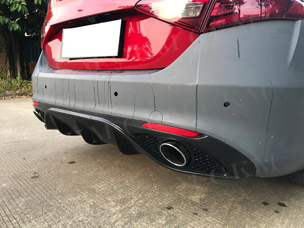 Stainless Steel Material Rear Bumper Diffuser Exhaust Tips O-O For Alfa Romeo Giulia Standard 2016-2018