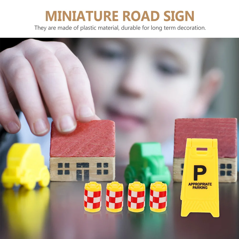 

1 Set Miniature Sign Roadway Playset For Kids Traffic Tool Plastic Barricades Cones Cognitive Playthings Road