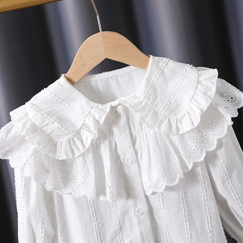 بلوزة بيضاء راقية للفتيات ملابس قميص قطني بأكمام طويلة 2025 ربيع وخريف جديد من الدانتيل برقبة مزدوجة سترة علوية #3
