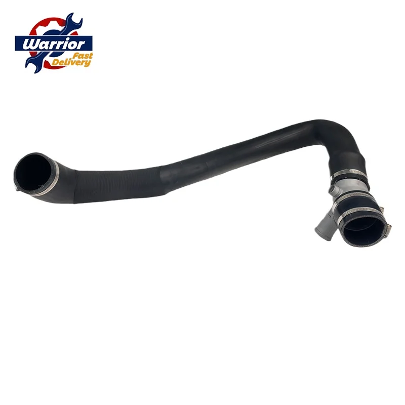 

OEM LR034325 LR063272 LR031918 Intercooler Pipe (to Throttle) Cooler Outlet Hose for Land Rover Discovery LR2
