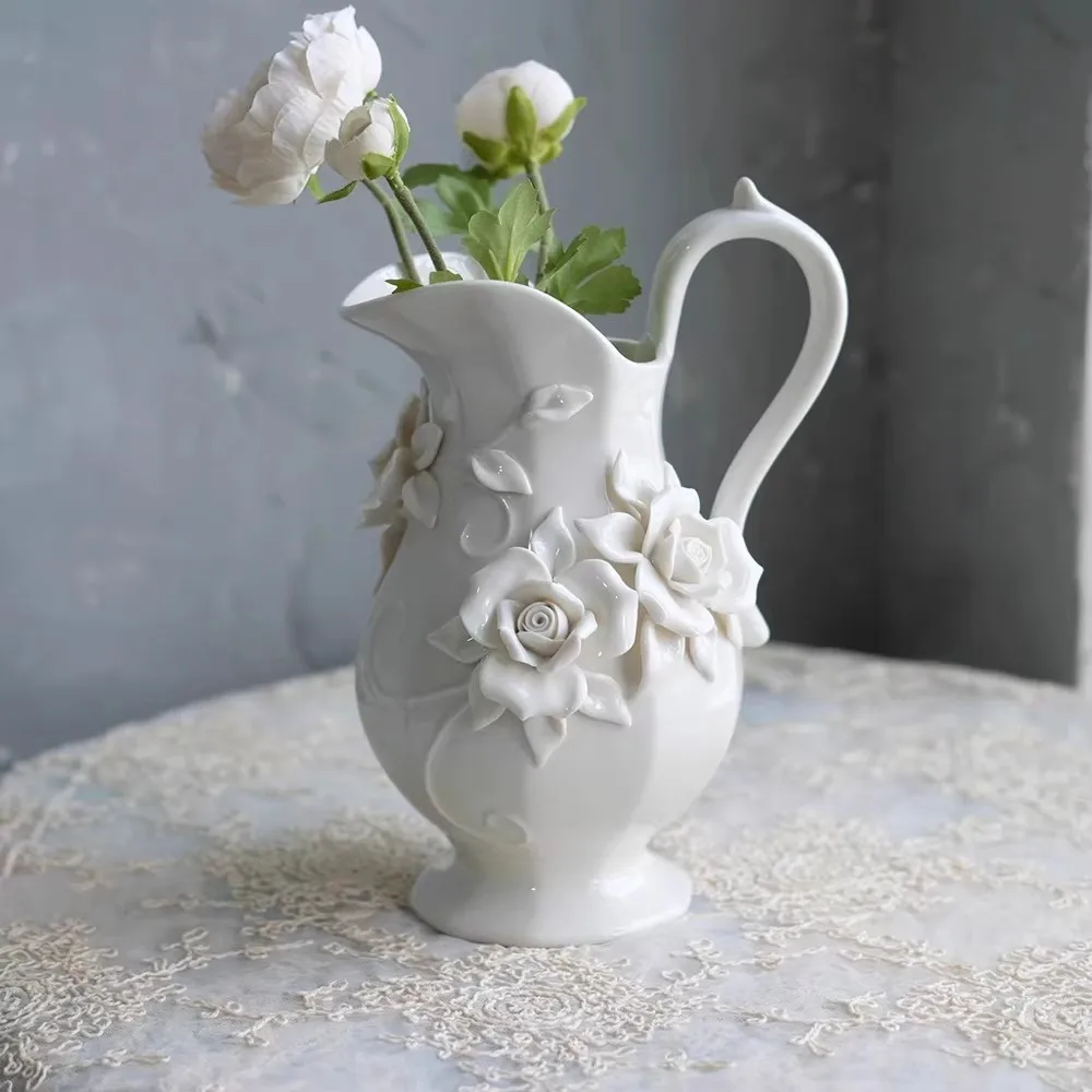 

Heavy Sculpted Hand Pinch Rose Vine Cream-white Elegant Vase/Cold Water Tank Decoration