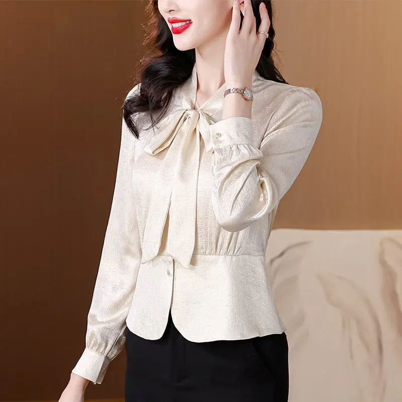 French Style Long Sleeved Shirt with Bow Tie New Autumn Leading Shirt Women's Waist Cinching and SlimmingSolid Color Shirts