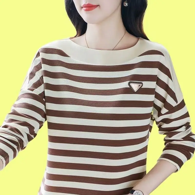 

2023 Spring and Autumn Women's Pullover Slash Neck Stripe Screw Thread Loose Bottom Fashion Casual Commuter Long Sleeve Tops